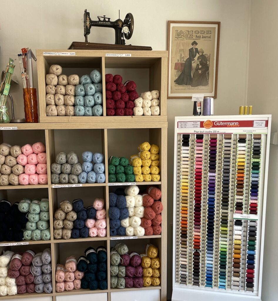 Vente de laine et de mercerie